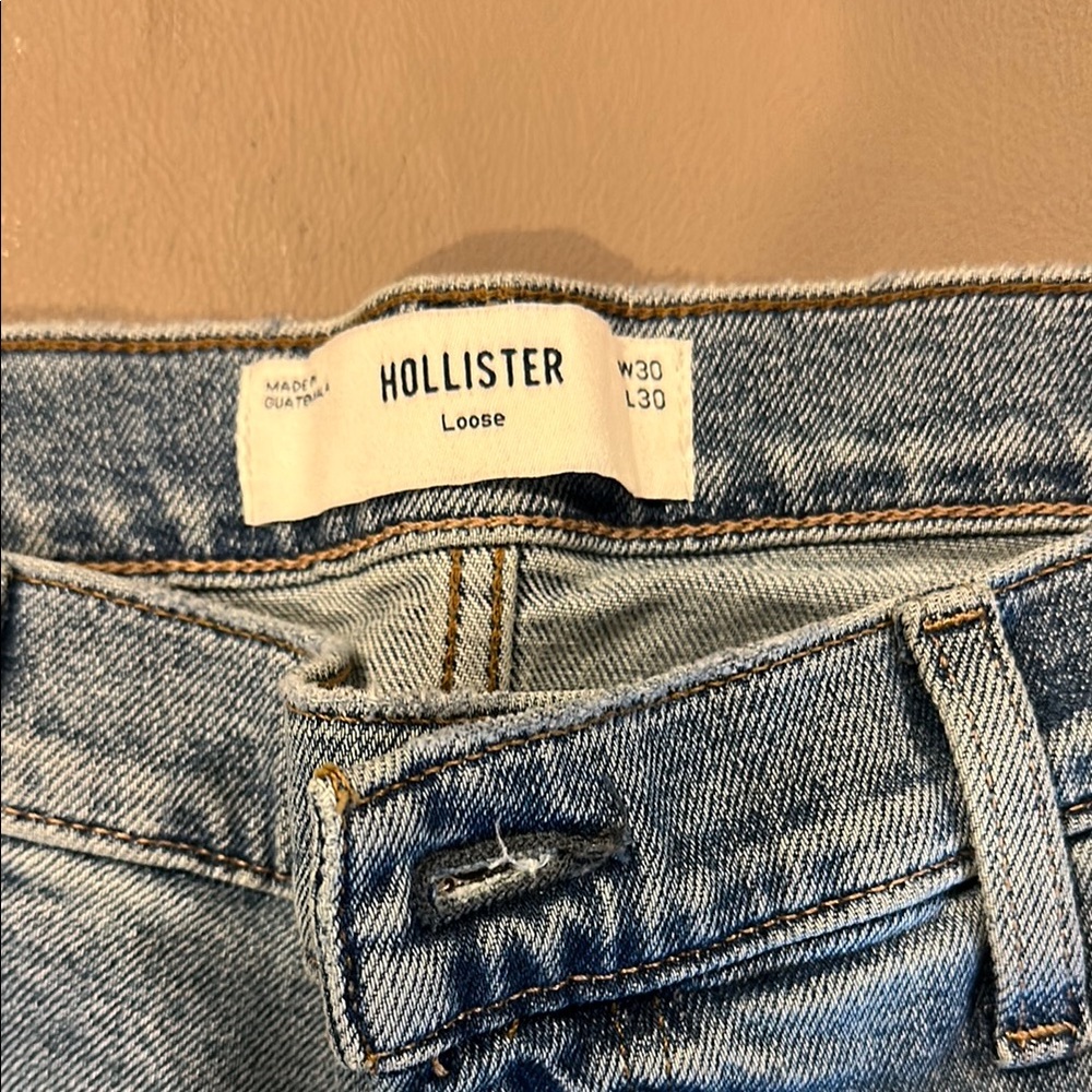 Hollister Blue Denim Jeans - Picture 2 of 6